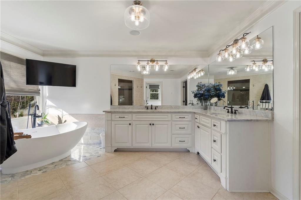 407 Maple Ridge Court Cumming, GA 30028 - Photo 34 of 67