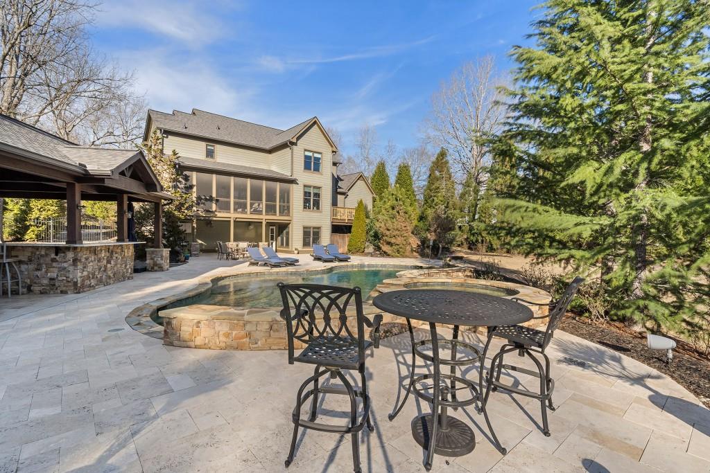 407 Maple Ridge Court Cumming, GA 30028 - Photo 5 of 67