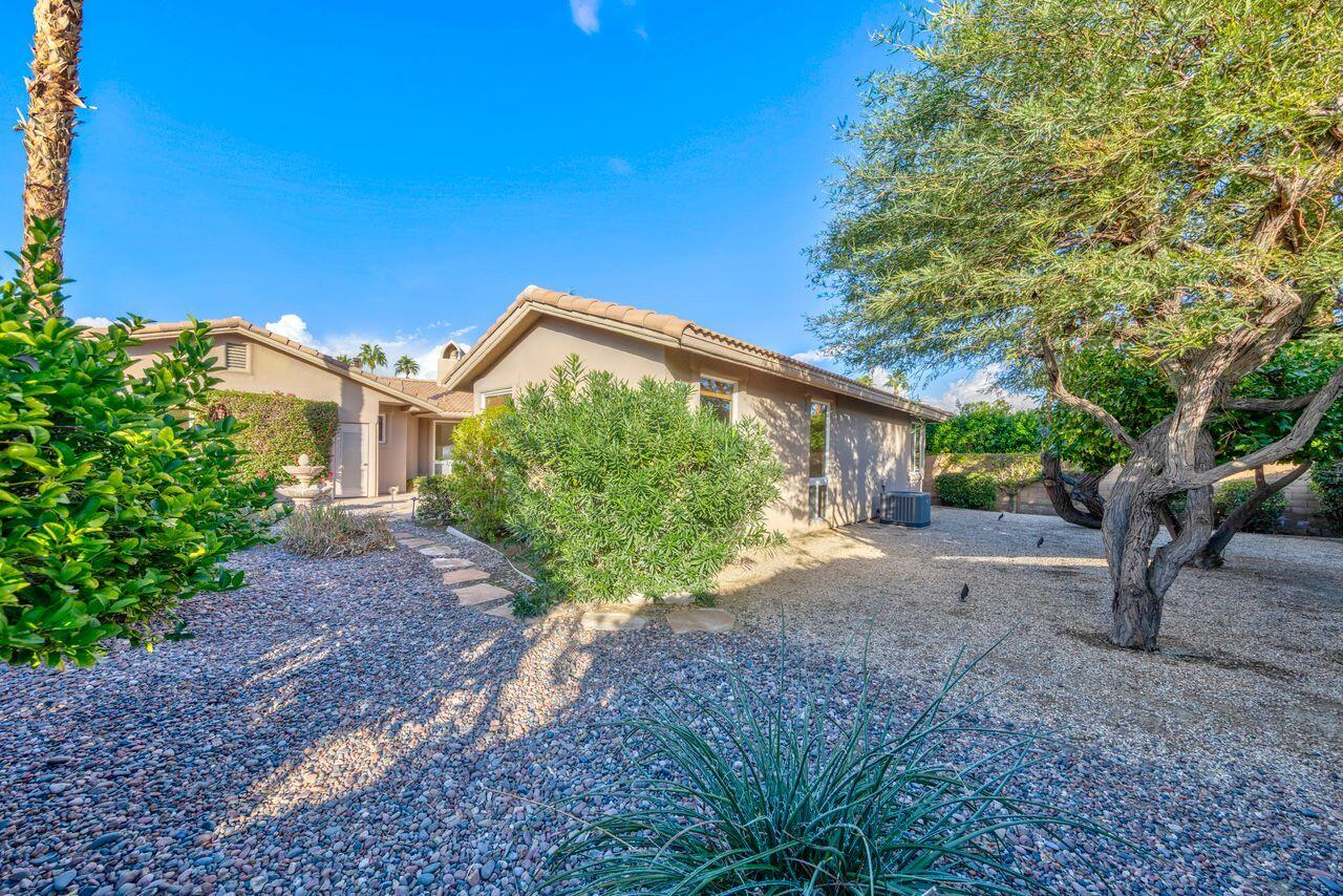 78855 Casa Del Rio La Quinta, CA 92253 - Photo 7 of 35 8CsTuvvS