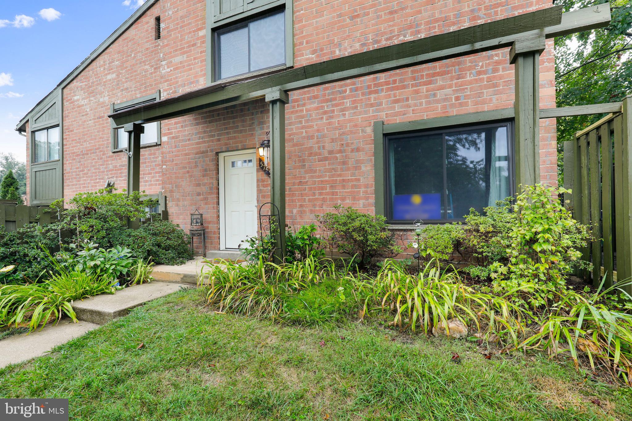 5755 Thunder Hill Road Columbia, MD 21045 - Photo 1 of 32 Welcome to 5755 Thunder Hill Rd!