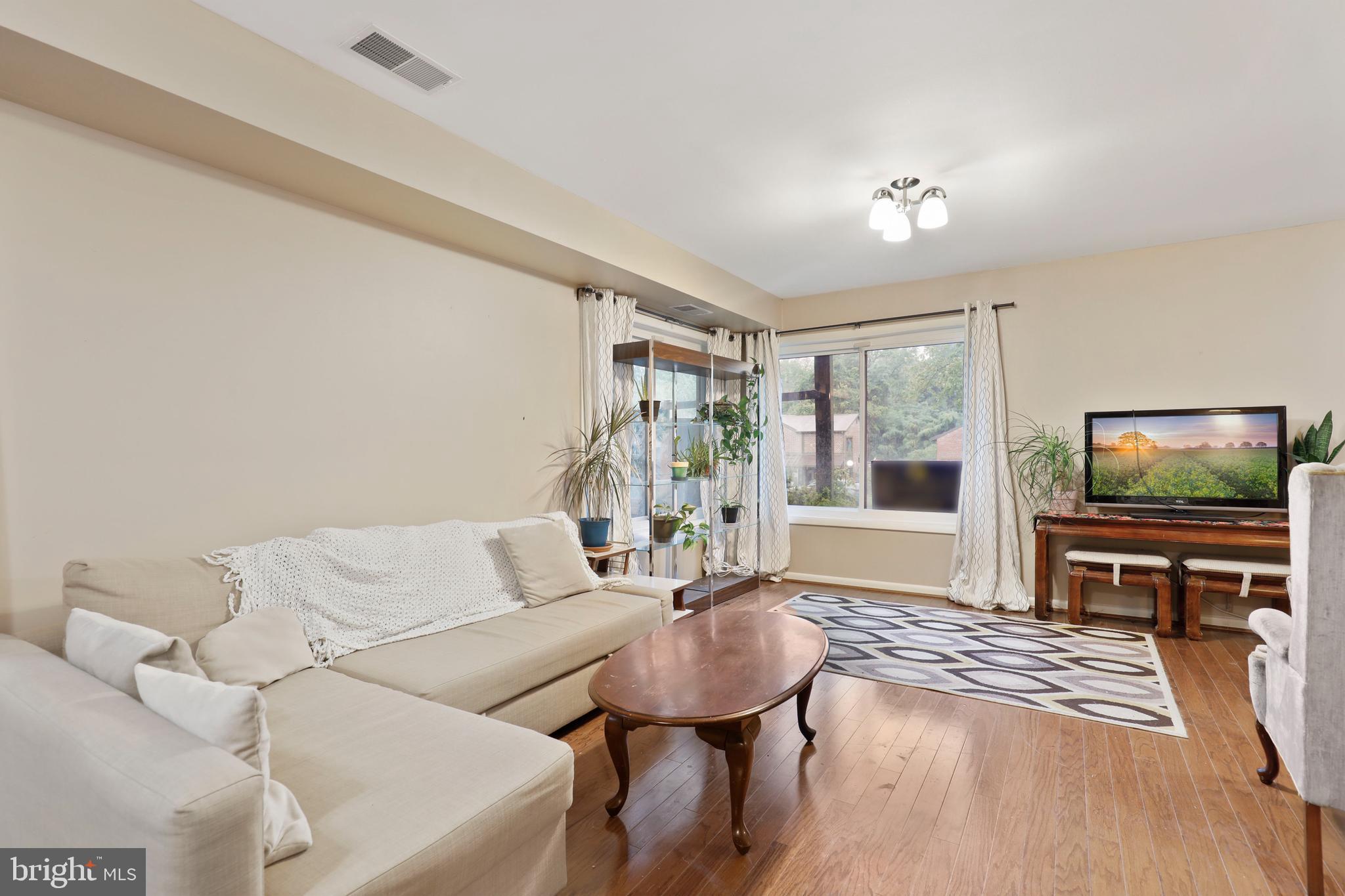 5755 Thunder Hill Road Columbia, MD 21045 - Photo 11 of 32