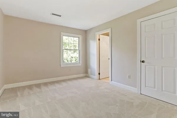 $6,775 | 2835 Lorcom Lane, Arlington, VA 22207