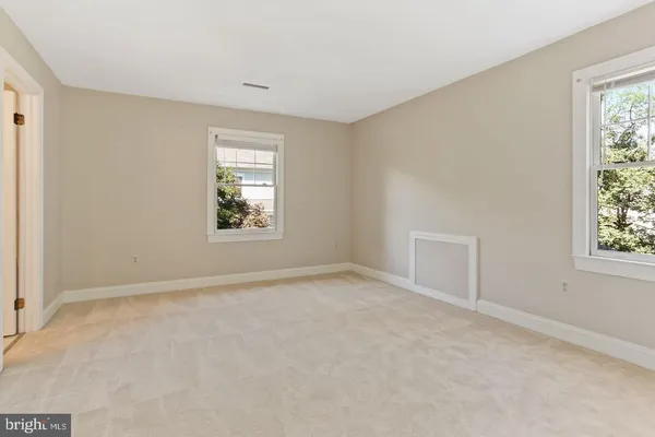 $6,775 | 2835 Lorcom Lane, Arlington, VA 22207