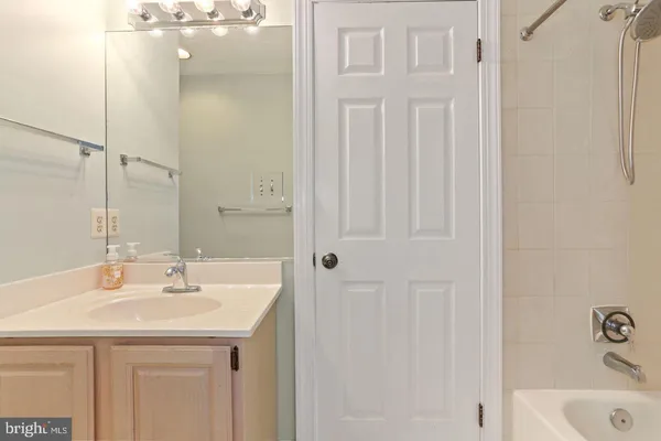 $6,775 | 2835 Lorcom Lane, Arlington, VA 22207