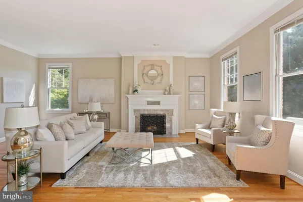 $6,775 | 2835 Lorcom Lane, Arlington, VA 22207