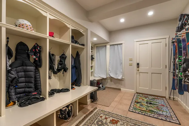 $3,100,000 | 165 Moonshadow Drive, Unit M15, Ludlow, VT 05149