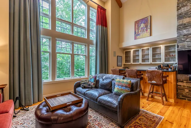 $3,100,000 | 165 Moonshadow Drive, Unit M15, Ludlow, VT 05149