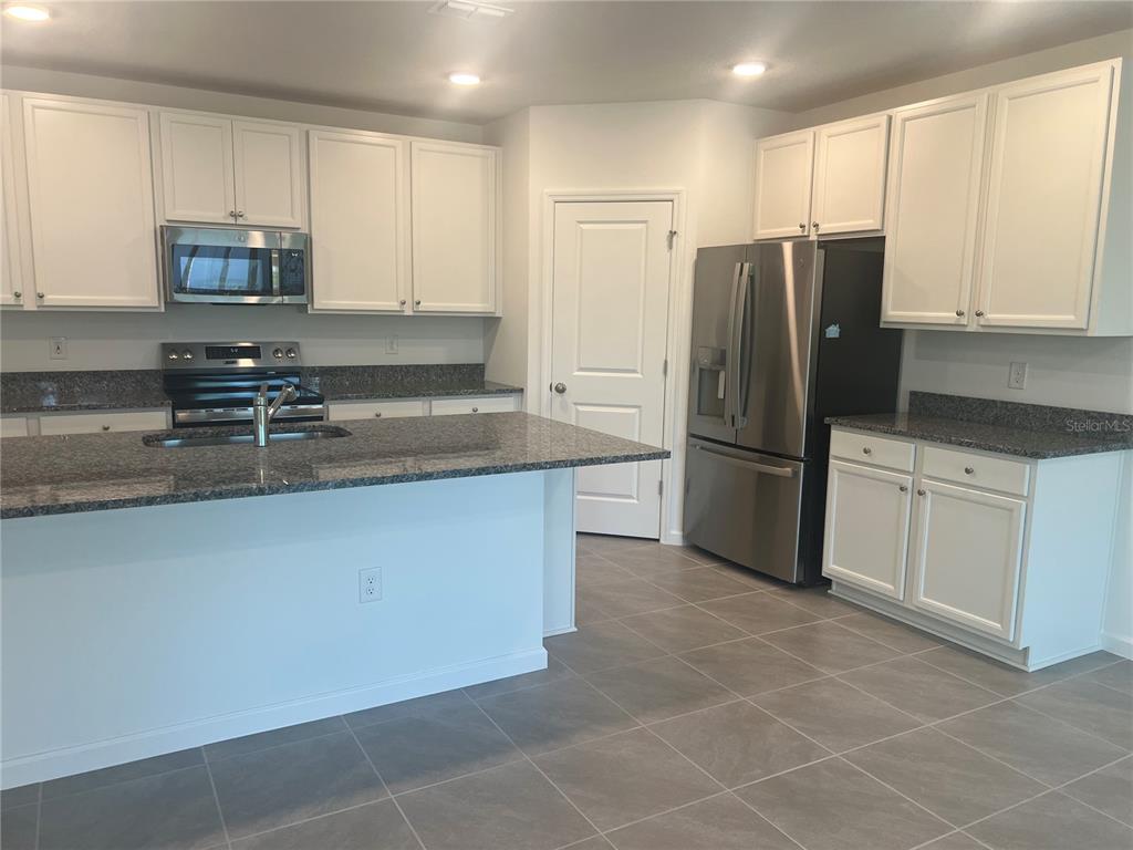 2407 Southwest 165th Street Ocala, FL 34473 - Photo 35 of 55