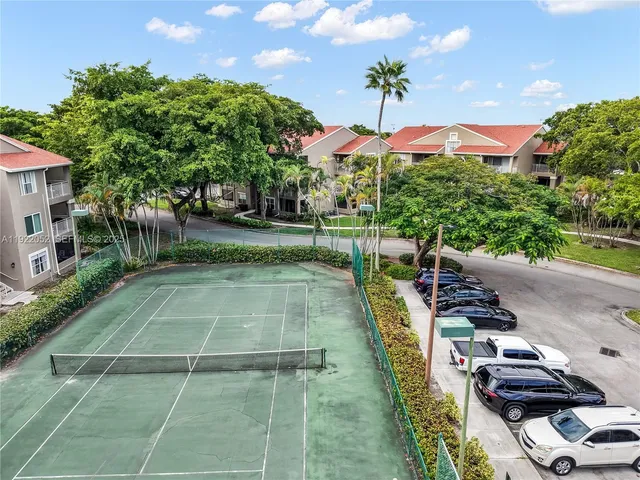 $2,000 | 1825 Palm Cove Boulevard, Unit 7201, Delray Beach, FL 33445