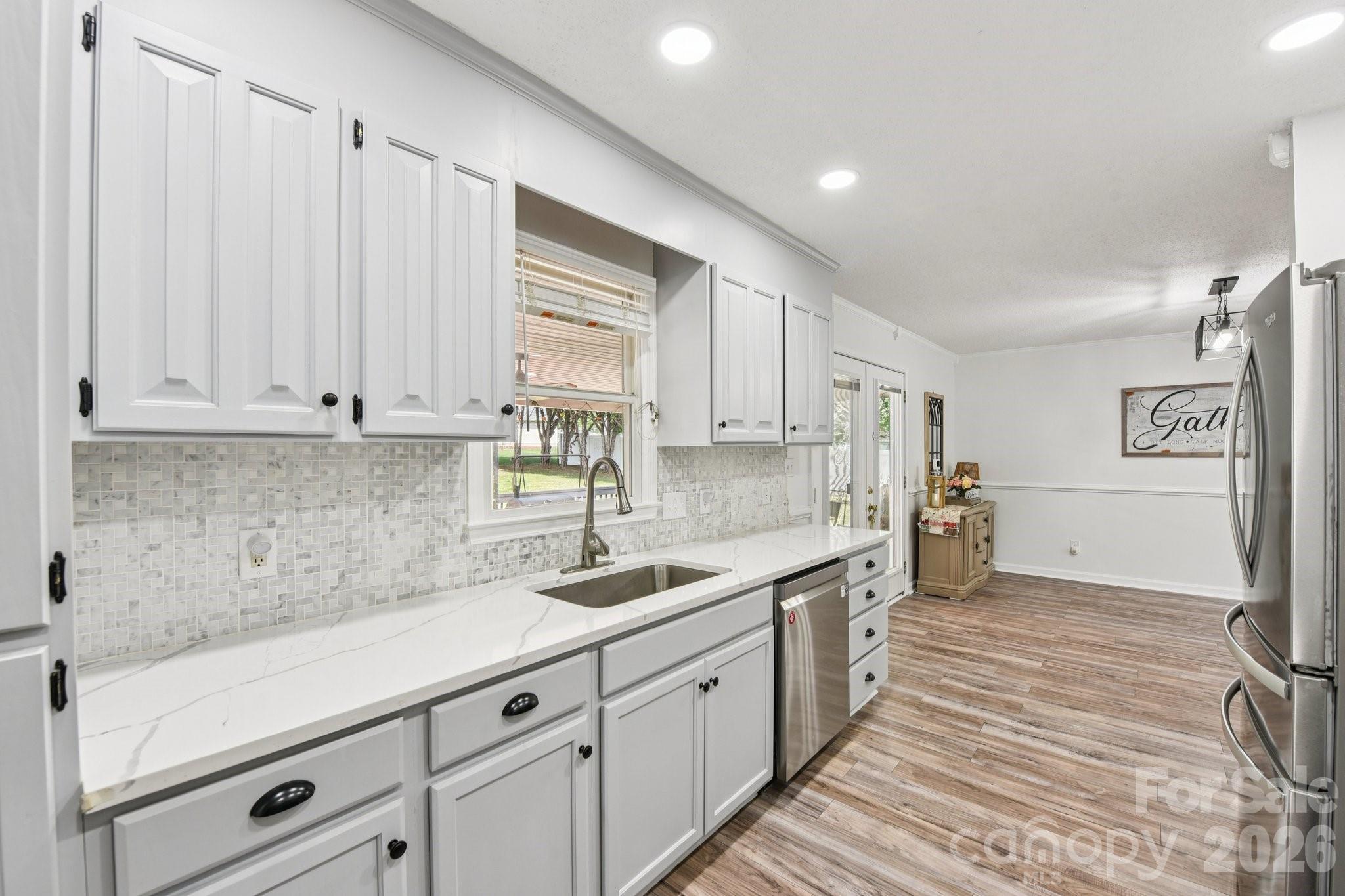 140 Clearview Road Statesville, NC 28625 - Photo 15 of 48