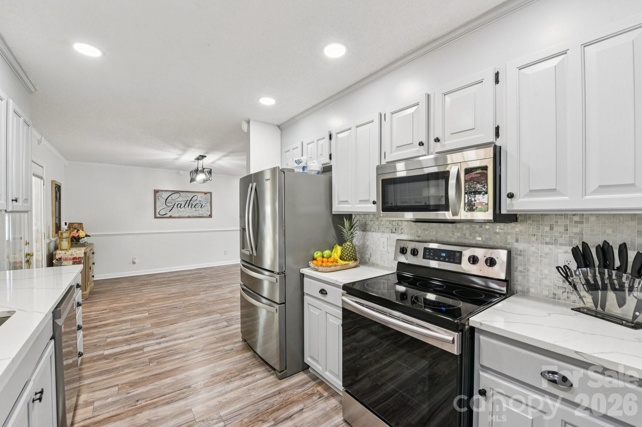140 Clearview Road Statesville, NC 28625 - Photo 16 of 48