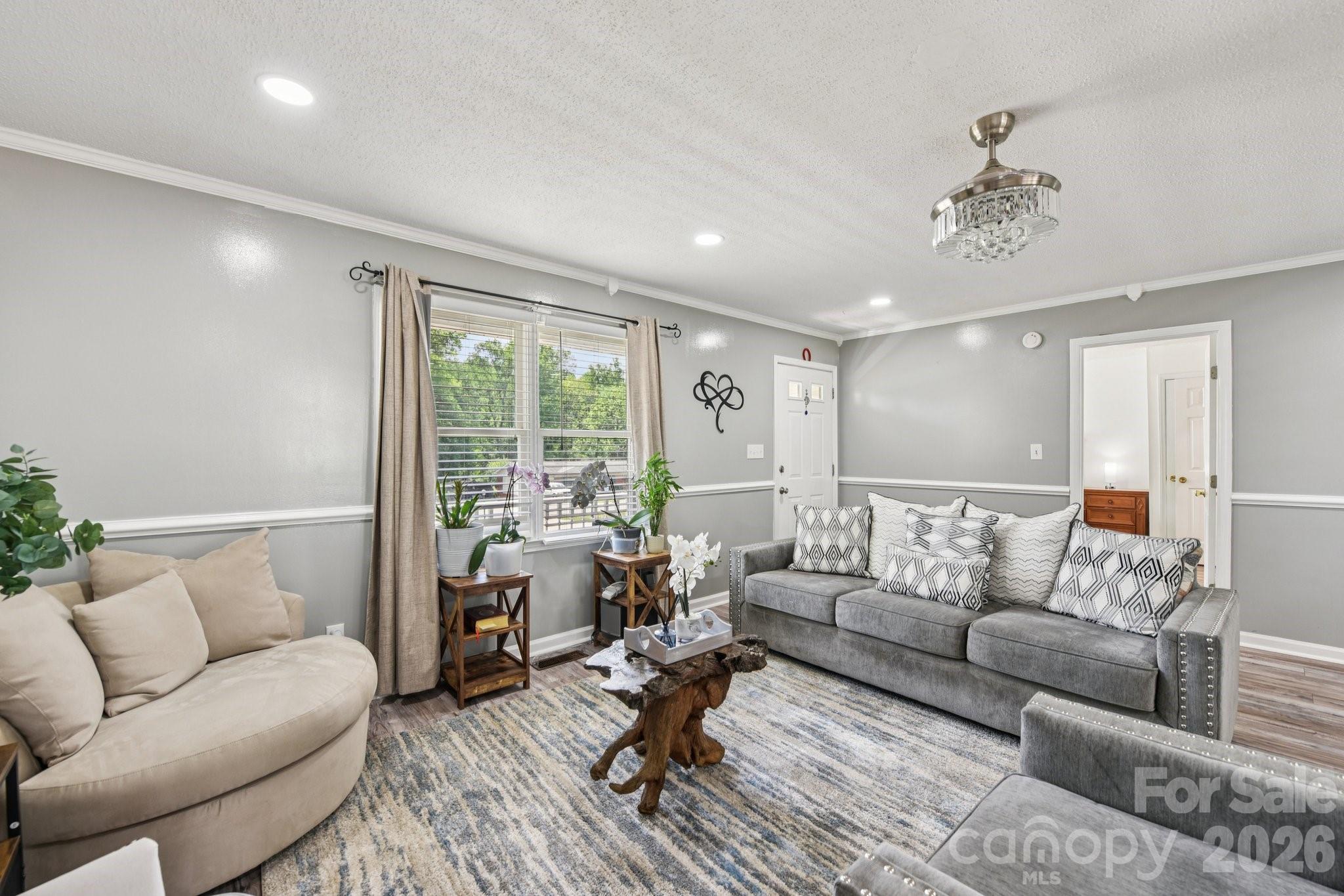 140 Clearview Road Statesville, NC 28625 - Photo 7 of 48