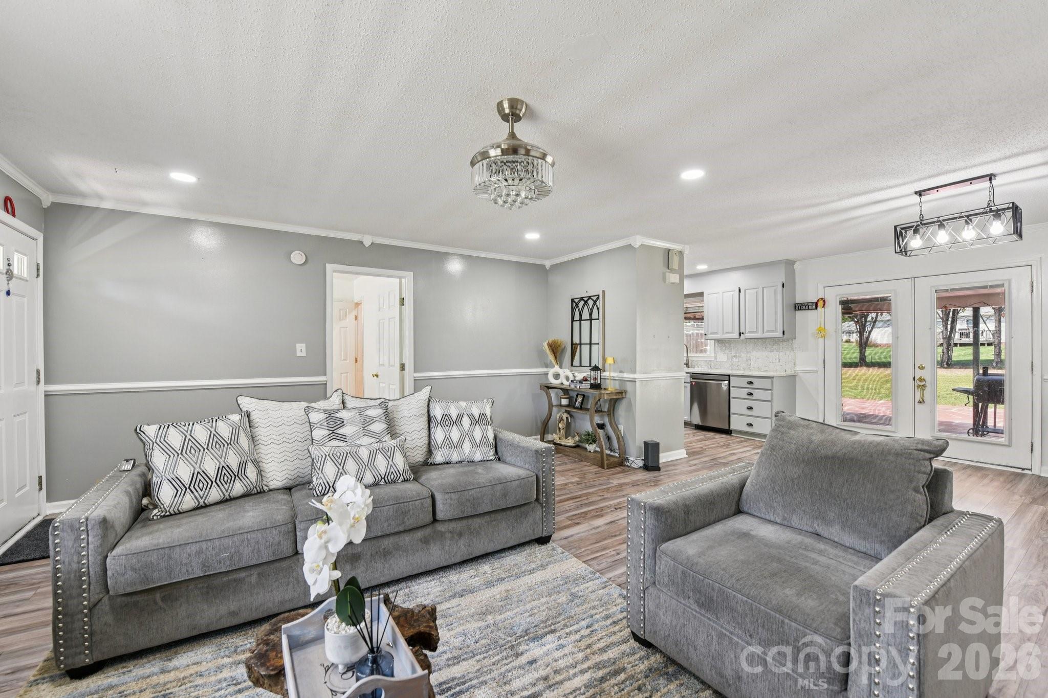 140 Clearview Road Statesville, NC 28625 - Photo 9 of 48