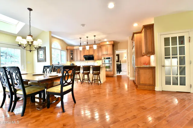 $799,000 | 72 Stone Crest Drive, Halfmoon, NY 12118