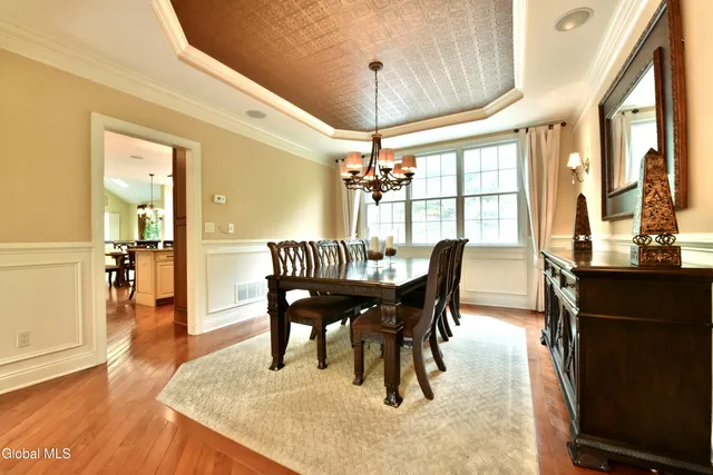 $799,000 | 72 Stone Crest Drive, Halfmoon, NY 12118