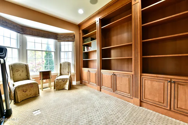 $799,000 | 72 Stone Crest Drive, Halfmoon, NY 12118