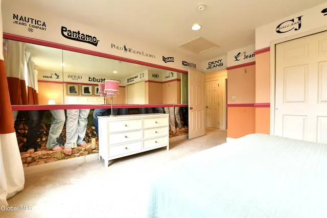 $799,000 | 72 Stone Crest Drive, Halfmoon, NY 12118