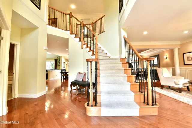 $799,000 | 72 Stone Crest Drive, Halfmoon, NY 12118