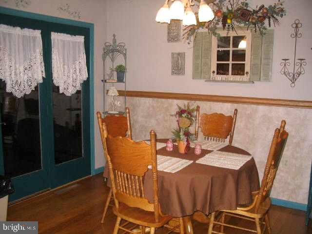 81 Clay Road Carlisle, PA 17015 - Photo 2 of 11 Gallery Image 2
