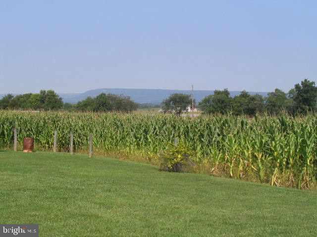 81 Clay Road Carlisle, PA 17015 - Photo 10 of 11 Gallery Image 10