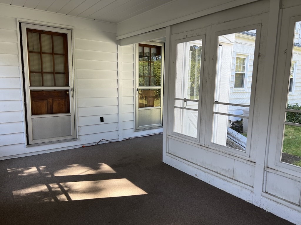 63 Bates Road Westfield, MA 01085 - Photo 5 of 39 Gallery Image 5