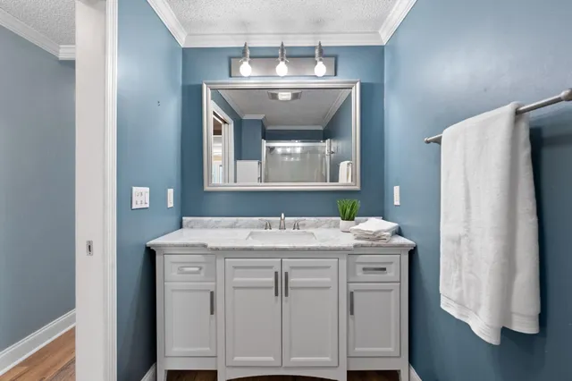 $550,000 | 6072 Lamontville Road, Decatur, TN 37322