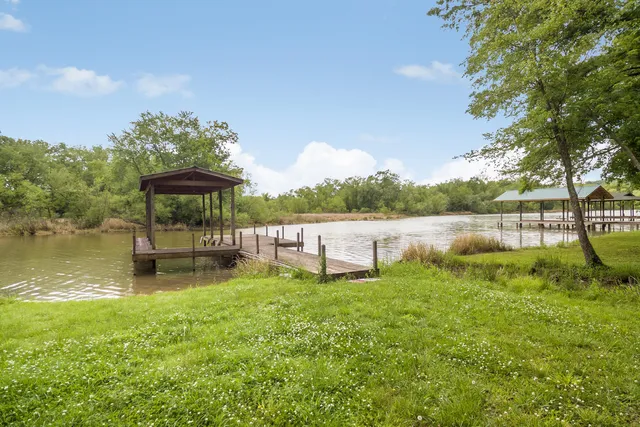 $550,000 | 6072 Lamontville Road, Decatur, TN 37322