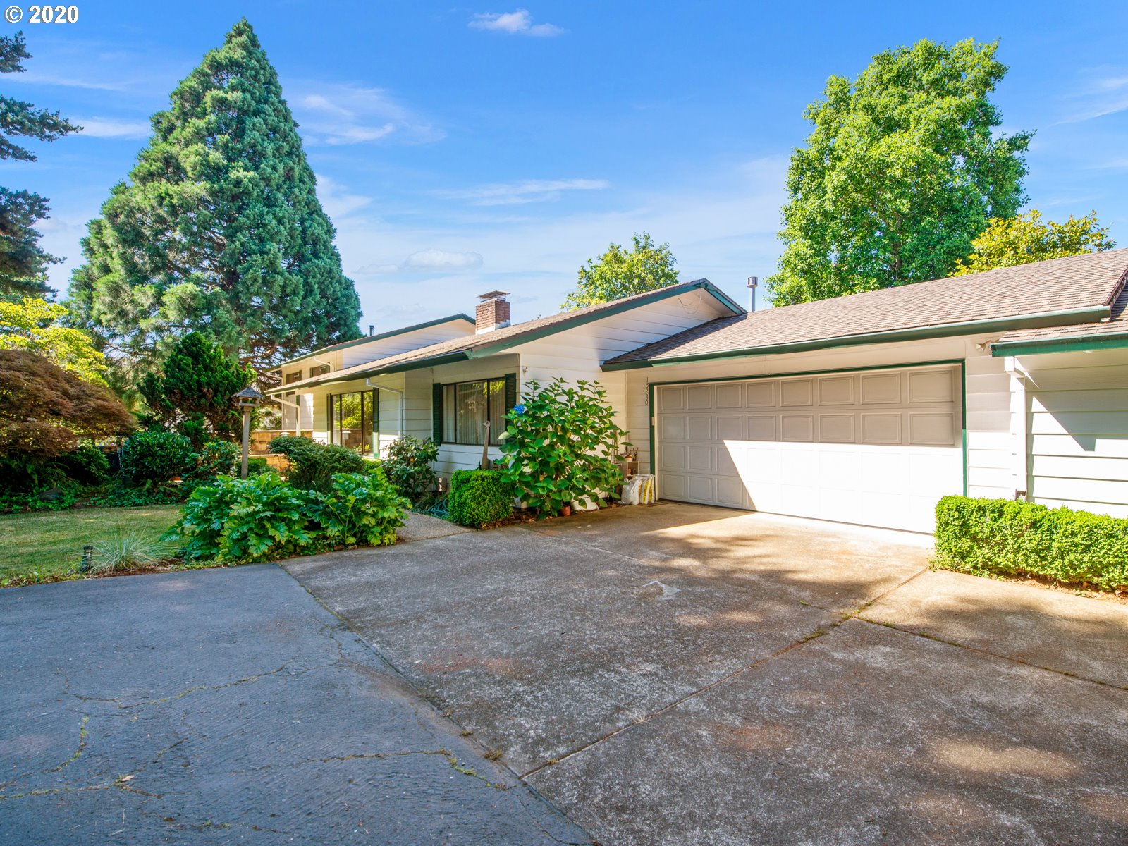 15230 Southwest Bull Mountain Road Tigard, OR 97224 - Photo 1 of 16 Gallery Image 1