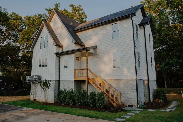 $6,450 | 1000 Caldwell Lane, Unit C, Nashville, TN 37204