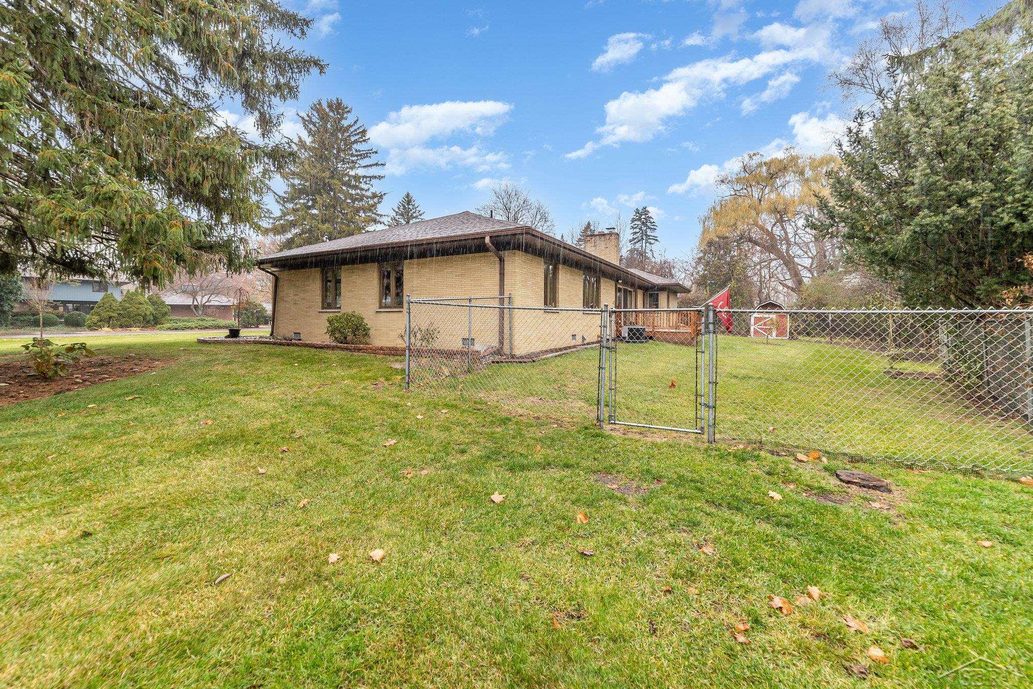 1270 Hemmeter Road Saginaw, MI 48638 - Photo 29 of 31 50196949-3B880C9B-EE3E-45D6-A9F1-25DB624EF4F5.JPG