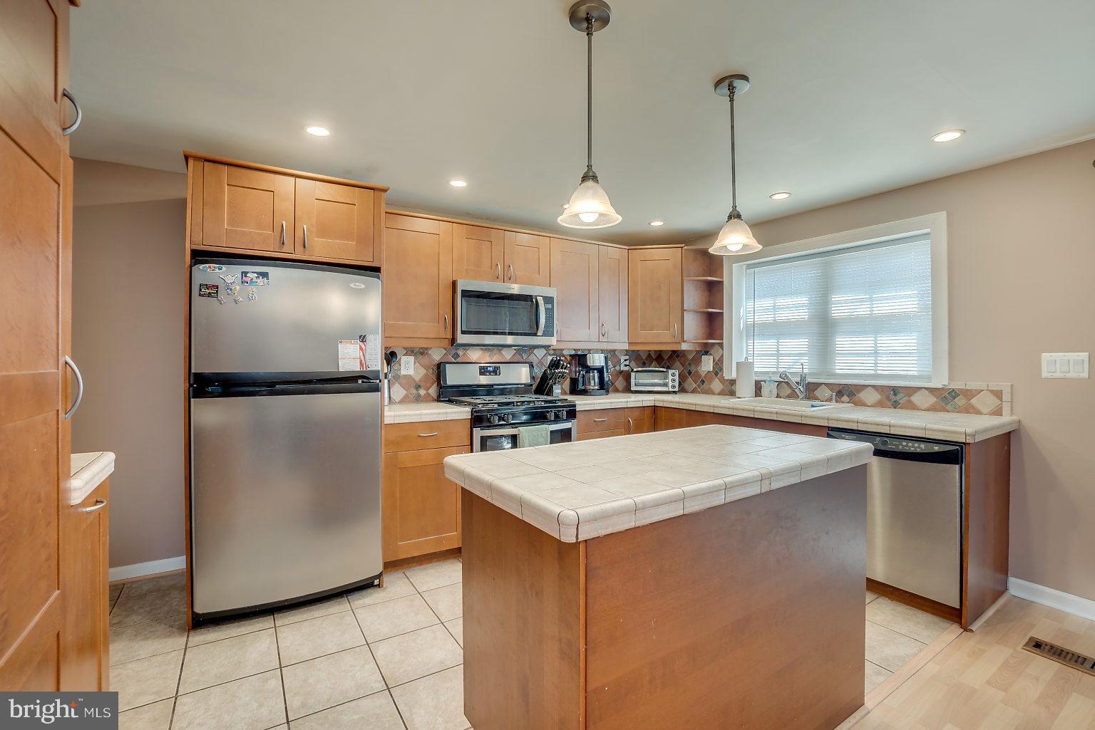8023 Stratman Road Baltimore, MD 21222 - Photo 17 of 37 Kitchen Island