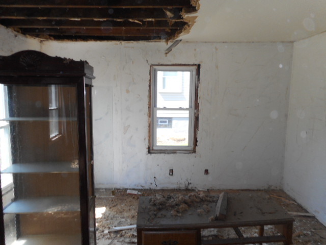 307 West Plainfield Road Countryside, IL 60525 - Photo 2 of 6