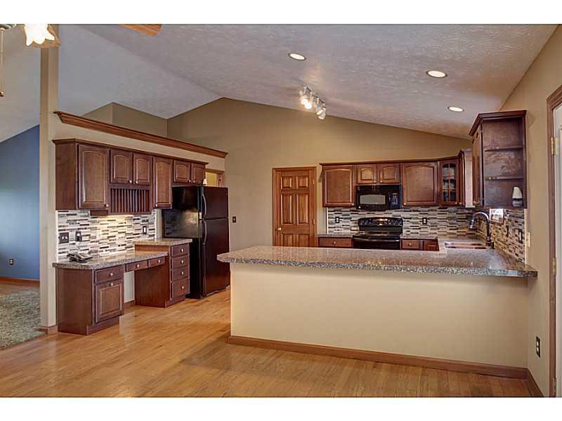 951 North Kuther Road Sidney, OH 45365 - Photo 7 of 23