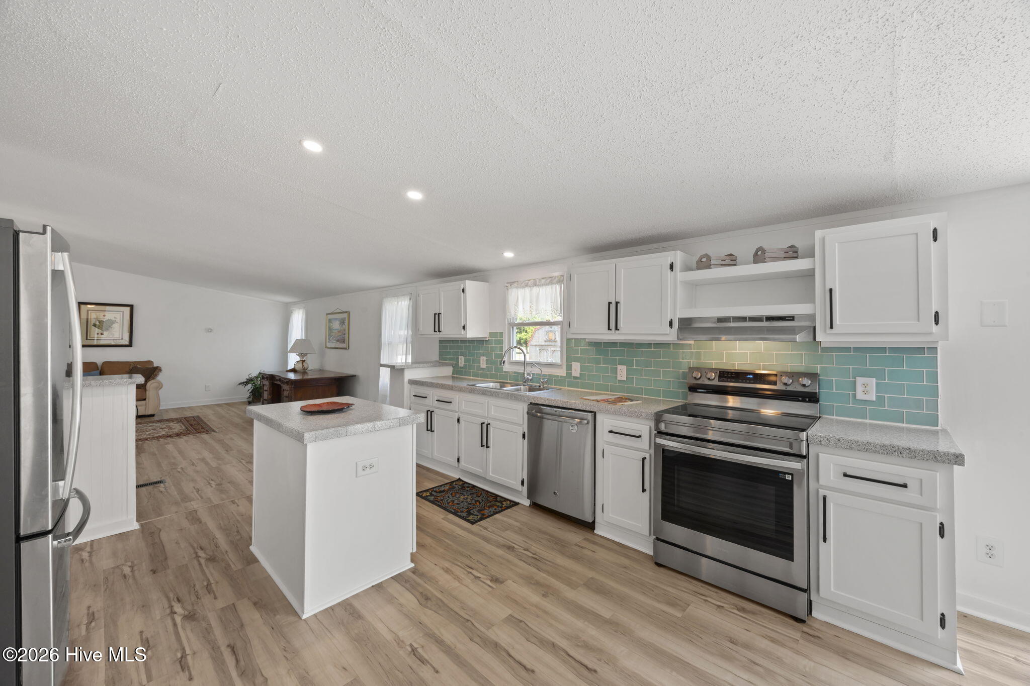 115 Great Oak Road Havelock, NC 28532 - Photo 9 of 39 GrtOakKitchen