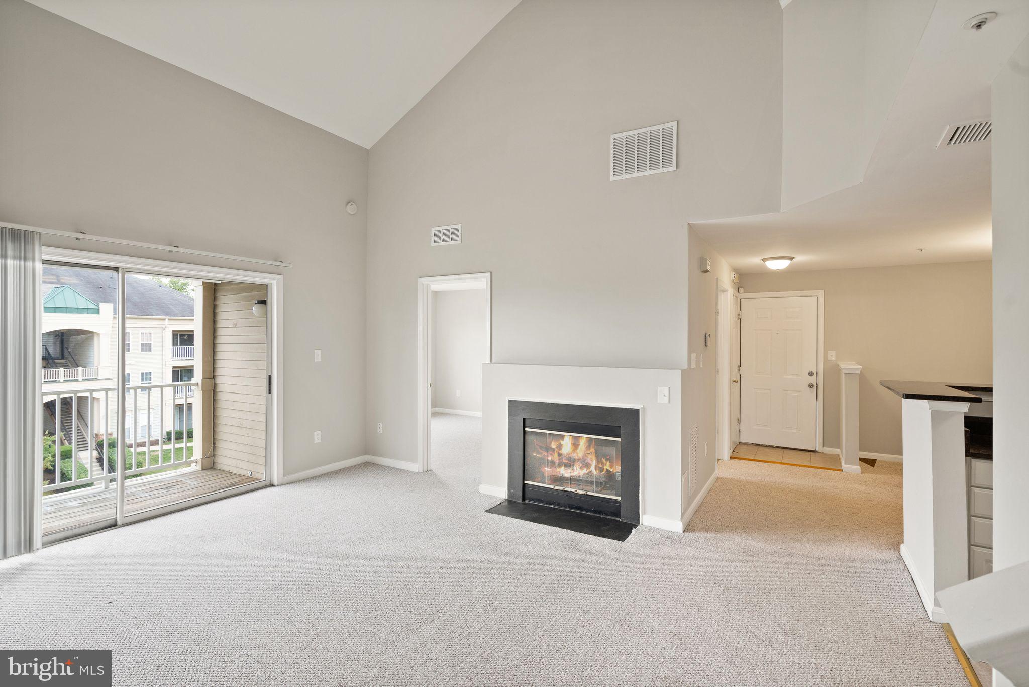 1067 Gardenview Loop, Unit 304 Woodbridge, VA 22191 - Photo 14 of 37