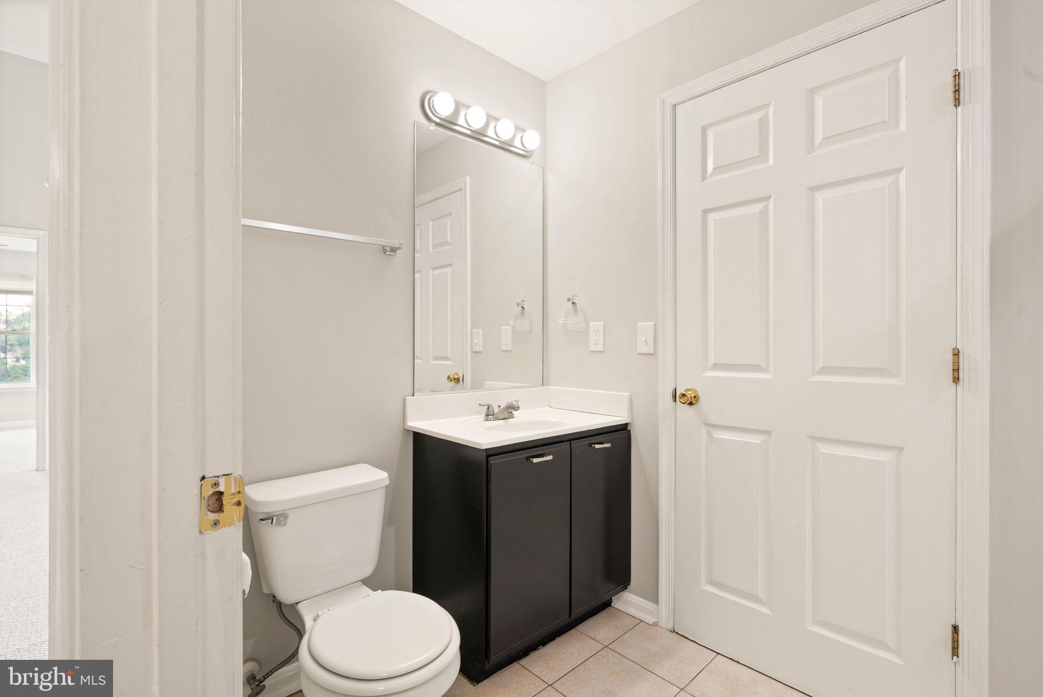 1067 Gardenview Loop, Unit 304 Woodbridge, VA 22191 - Photo 18 of 37