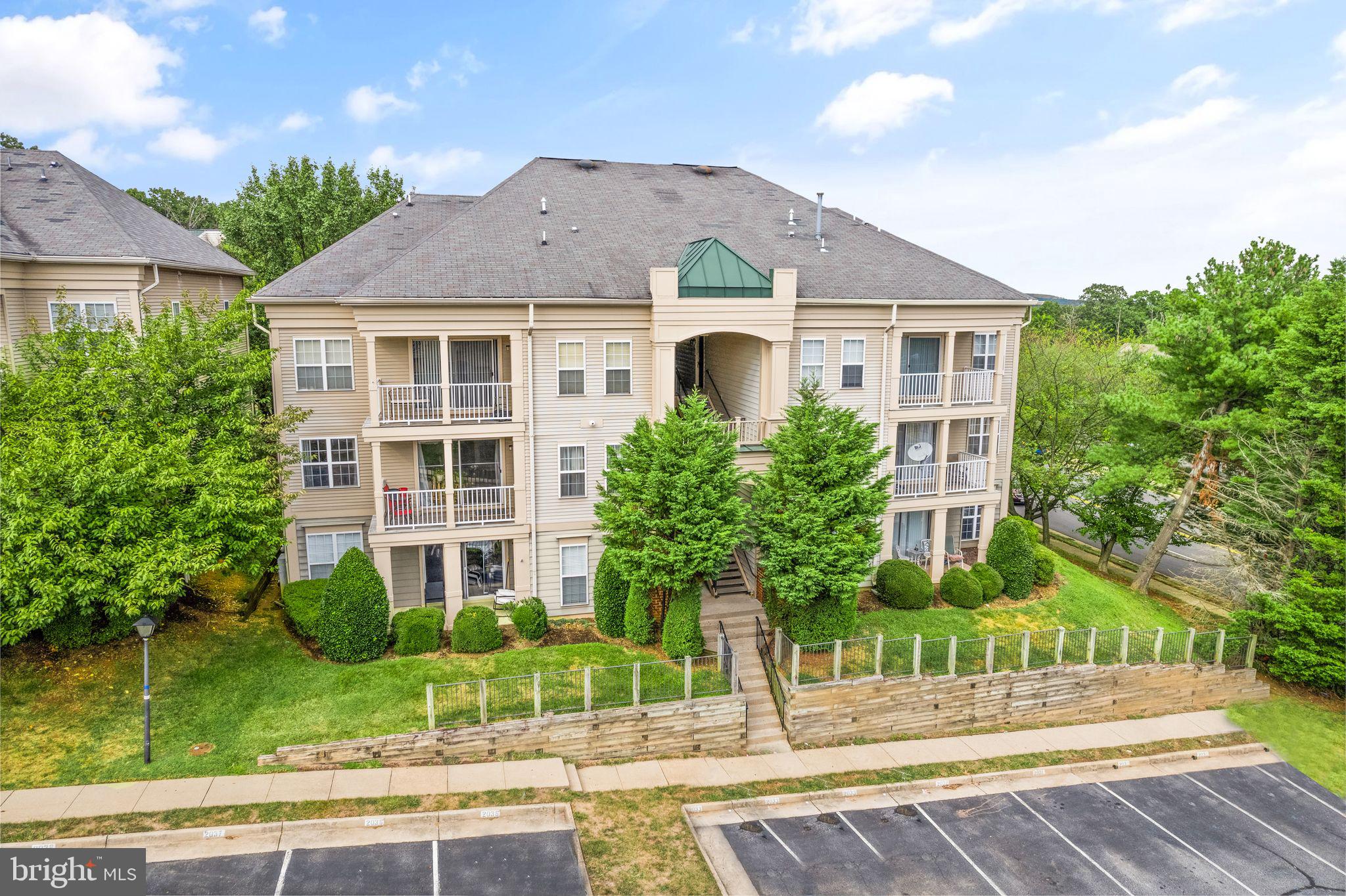 1067 Gardenview Loop, Unit 304 Woodbridge, VA 22191 - Photo 34 of 37