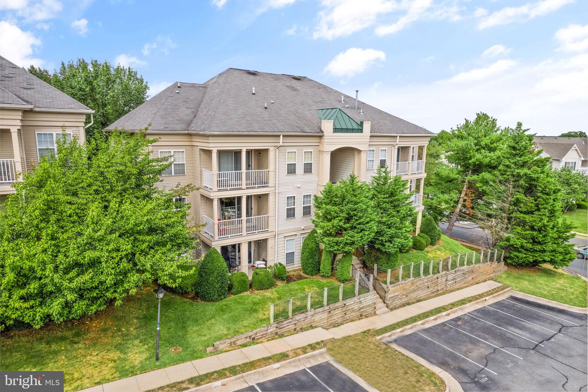 1067 Gardenview Loop, Unit 304 Woodbridge, VA 22191 - Photo 35 of 37