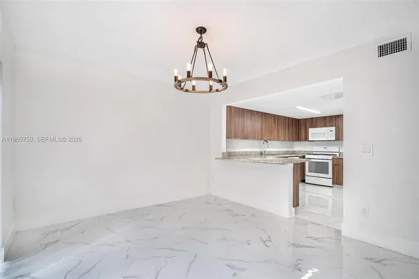 $2,600 | 7074 Southwest 114th Place, Unit B, Miami, FL 33173