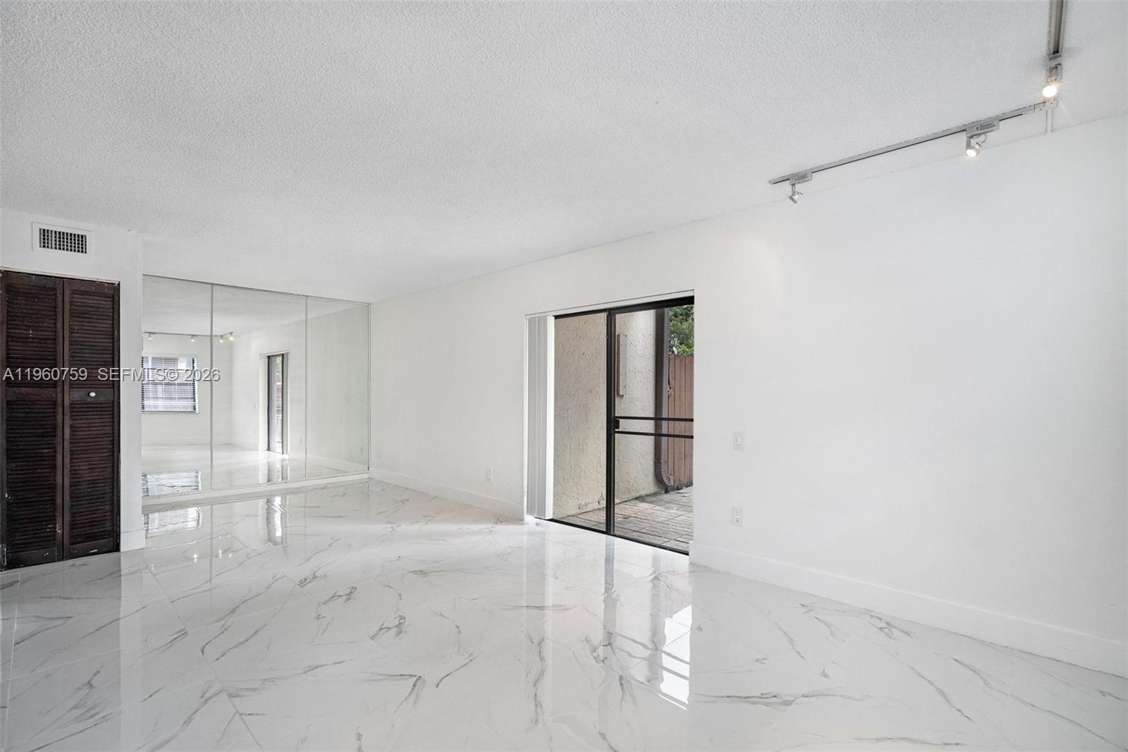 7074 Southwest 114th Place, Unit B Miami, FL 33173 - Photo 11 of 44