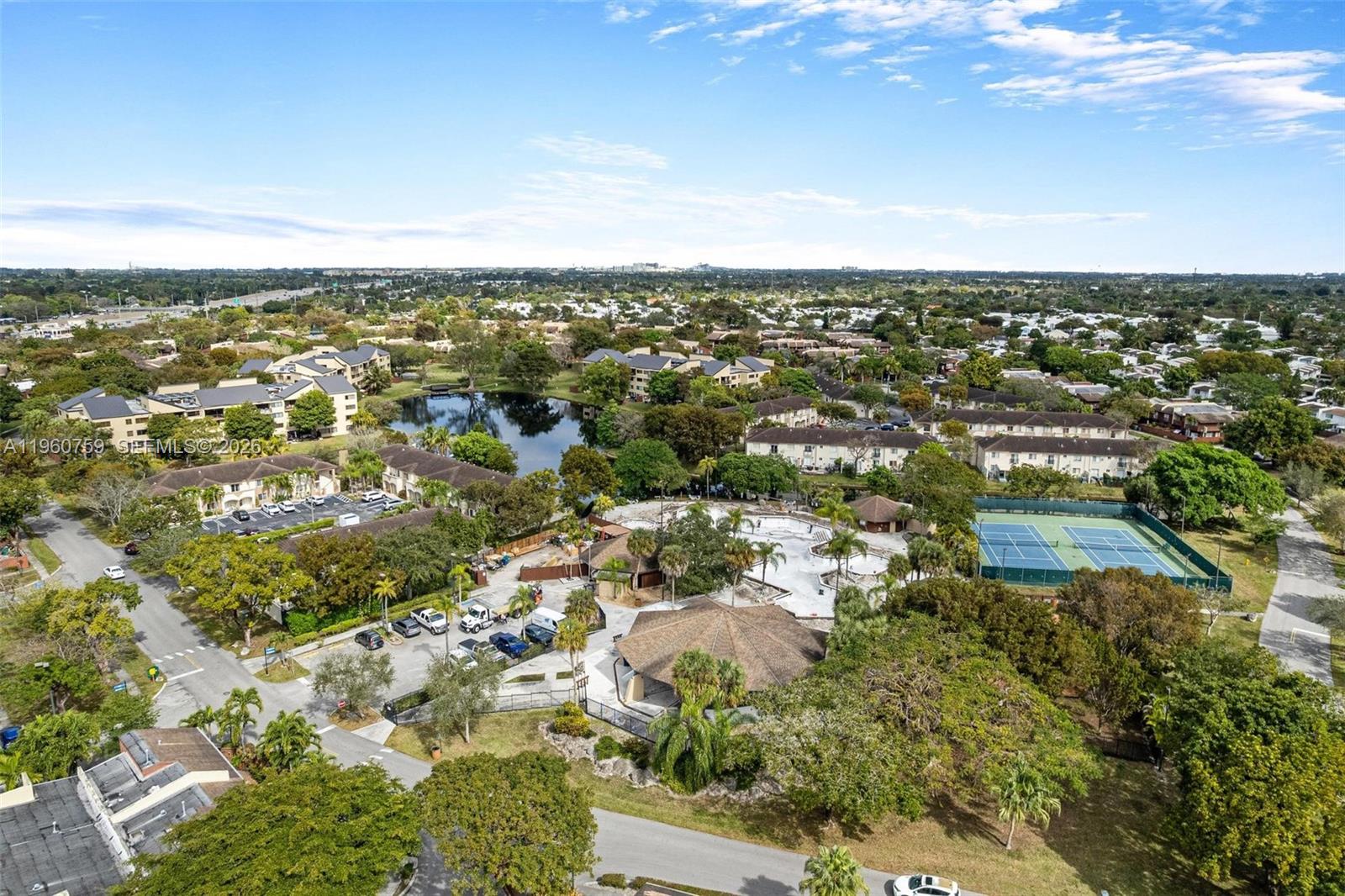 7074 Southwest 114th Place, Unit B Miami, FL 33173 - Photo 37 of 44