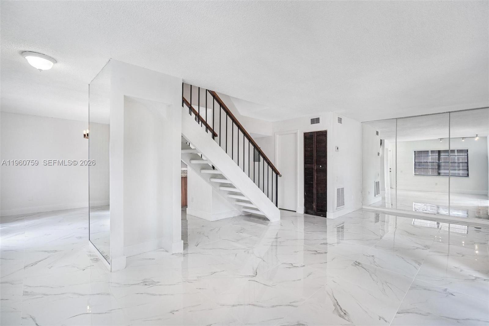 7074 Southwest 114th Place, Unit B Miami, FL 33173 - Photo 4 of 44