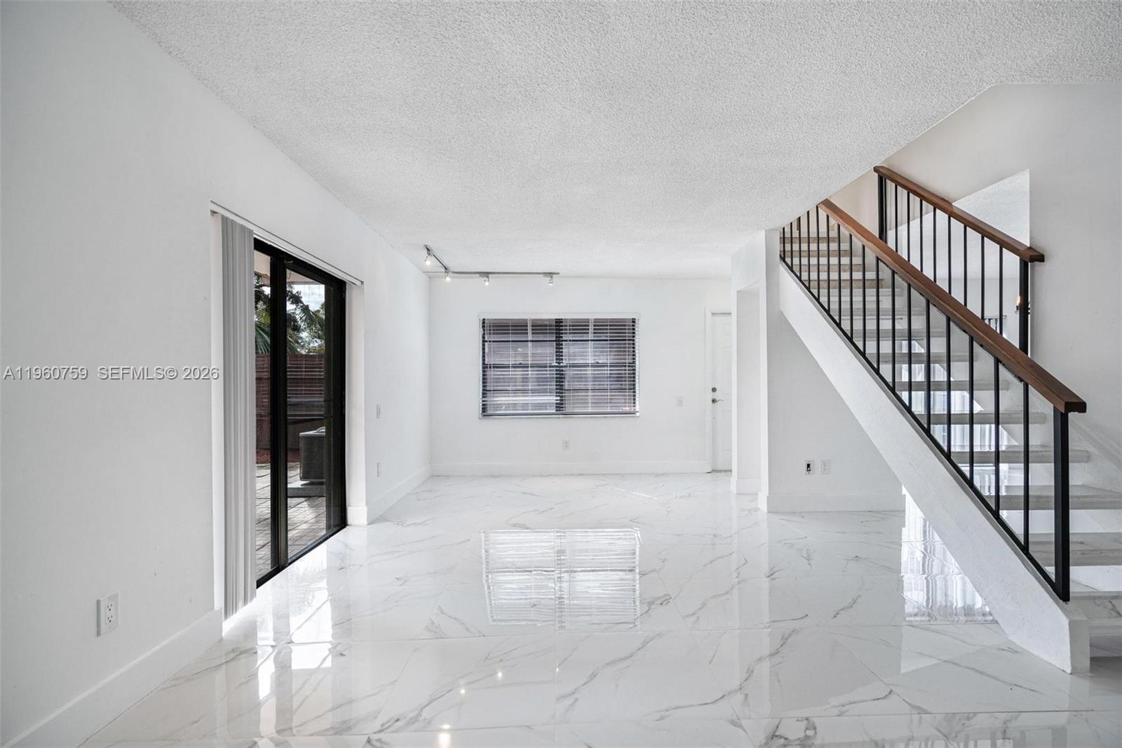 7074 Southwest 114th Place, Unit B Miami, FL 33173 - Photo 10 of 44