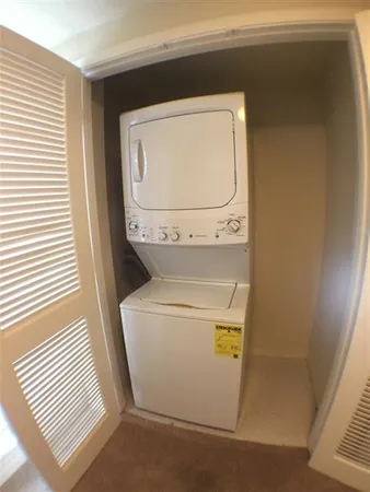 $1,175 | 2800 Cole Street, Unit C207, Austin, TX 78705