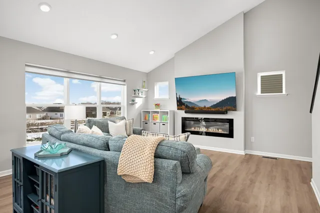 $500,000 | 1257 Orchard Road, Waconia, MN 55387