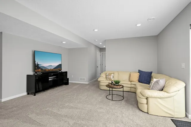 $500,000 | 1257 Orchard Road, Waconia, MN 55387