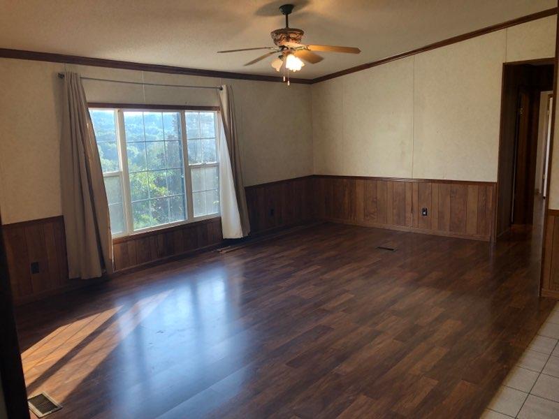 3547 Cecil Farm Road Mount Pleasant, TN 38474 - Photo 5 of 16 Laminate Hardwood Floors