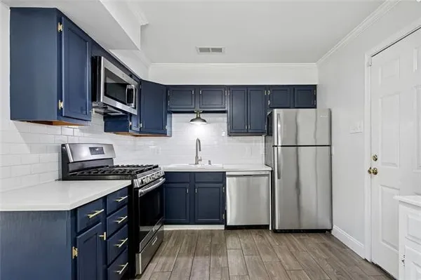 $2,650 | 278 West Robert E Lee Boulevard, New Orleans, LA 70124