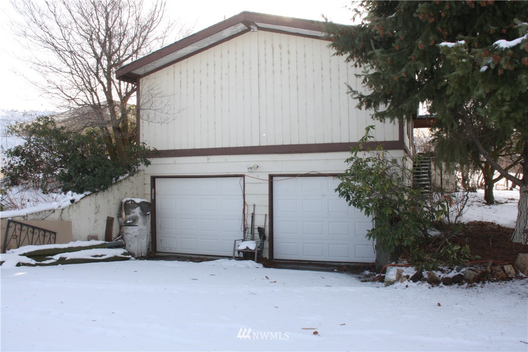 1520 Howard Flats Road Chelan, WA 98816 - Photo 20 of 21 Gallery Image 20