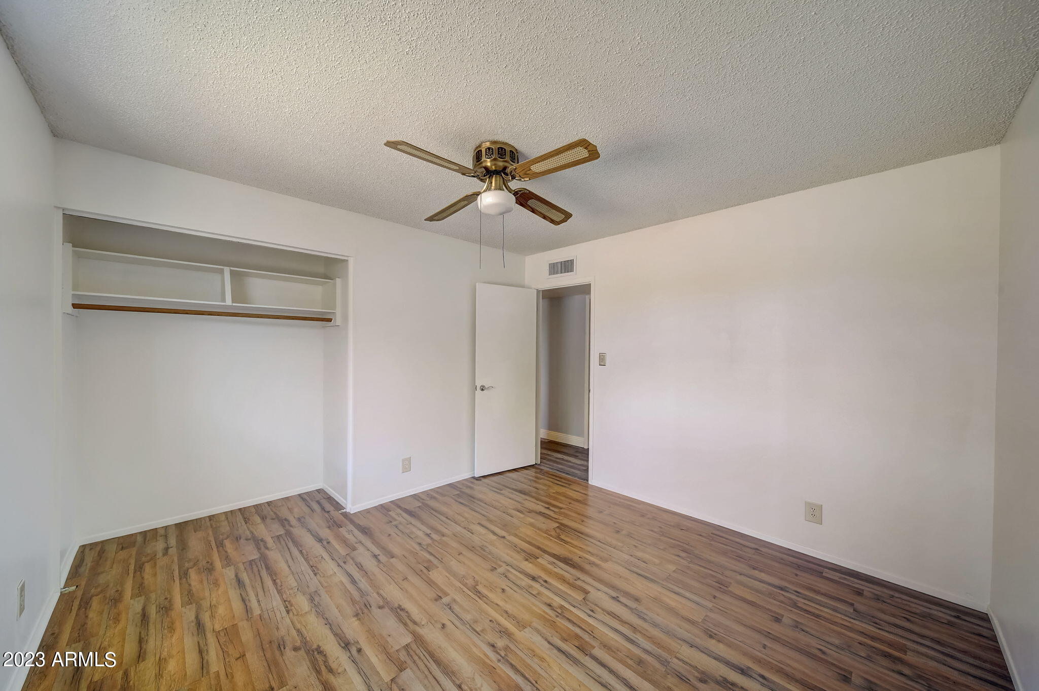 2663 West Wethersfield Road Phoenix, AZ 85029 - Photo 21 of 38 Bedroom 4